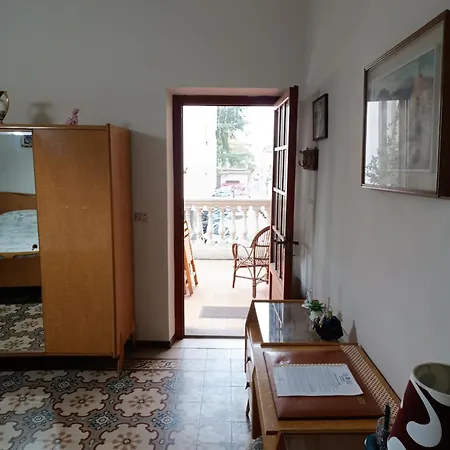 Elda - In Historic House Alojamento de Acomodação e Pequeno-almoço