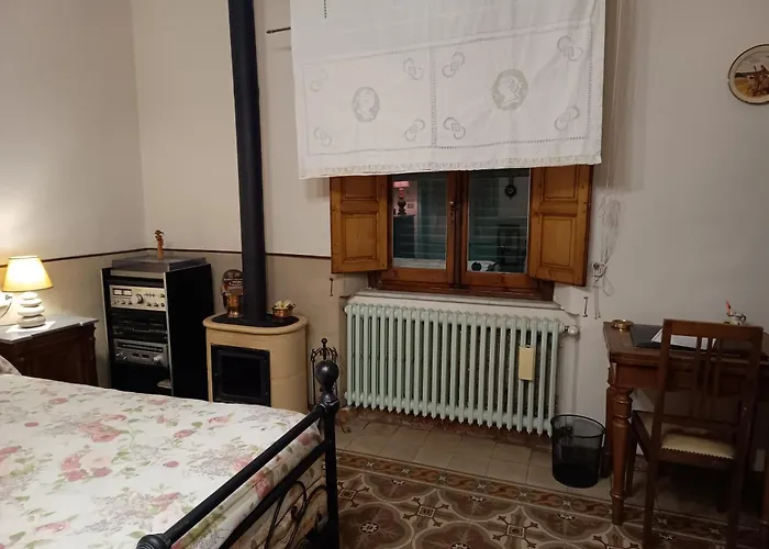 Elda - In Historic House *