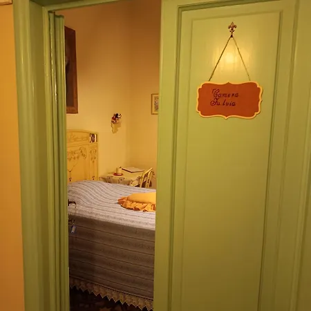 Couette-café Elda - In Historic House *