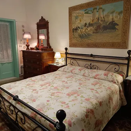 Elda - In Historic House Couette-café Montecatini Terme